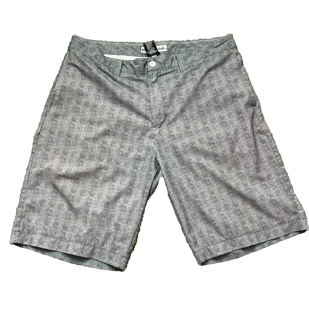 Travis Mathew Golf Shorts Men's Size 34 Grey With Maroon/ Light Plaid Pattern